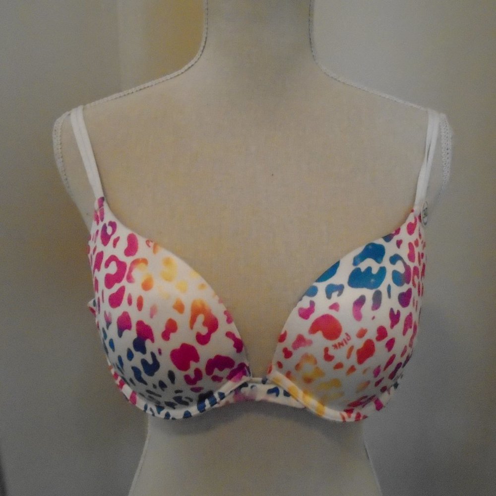 Victoria's Secret NWT PINK underwire push up bra